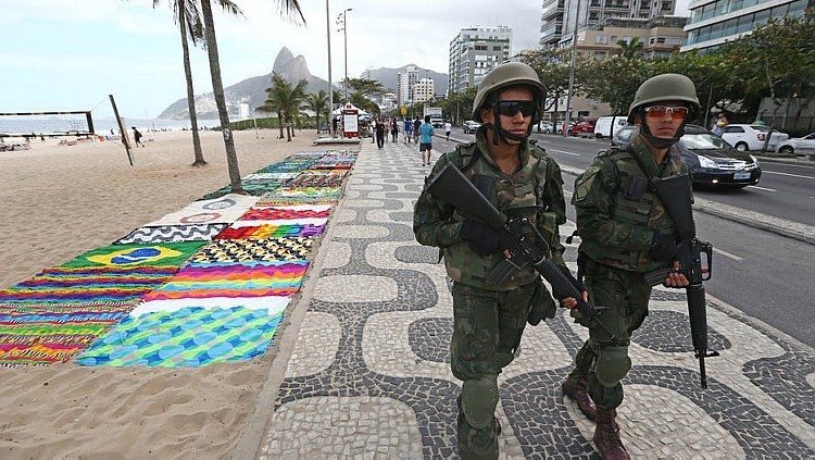 Resolver a violência no Rio de Janeiro demanda soluções criativas